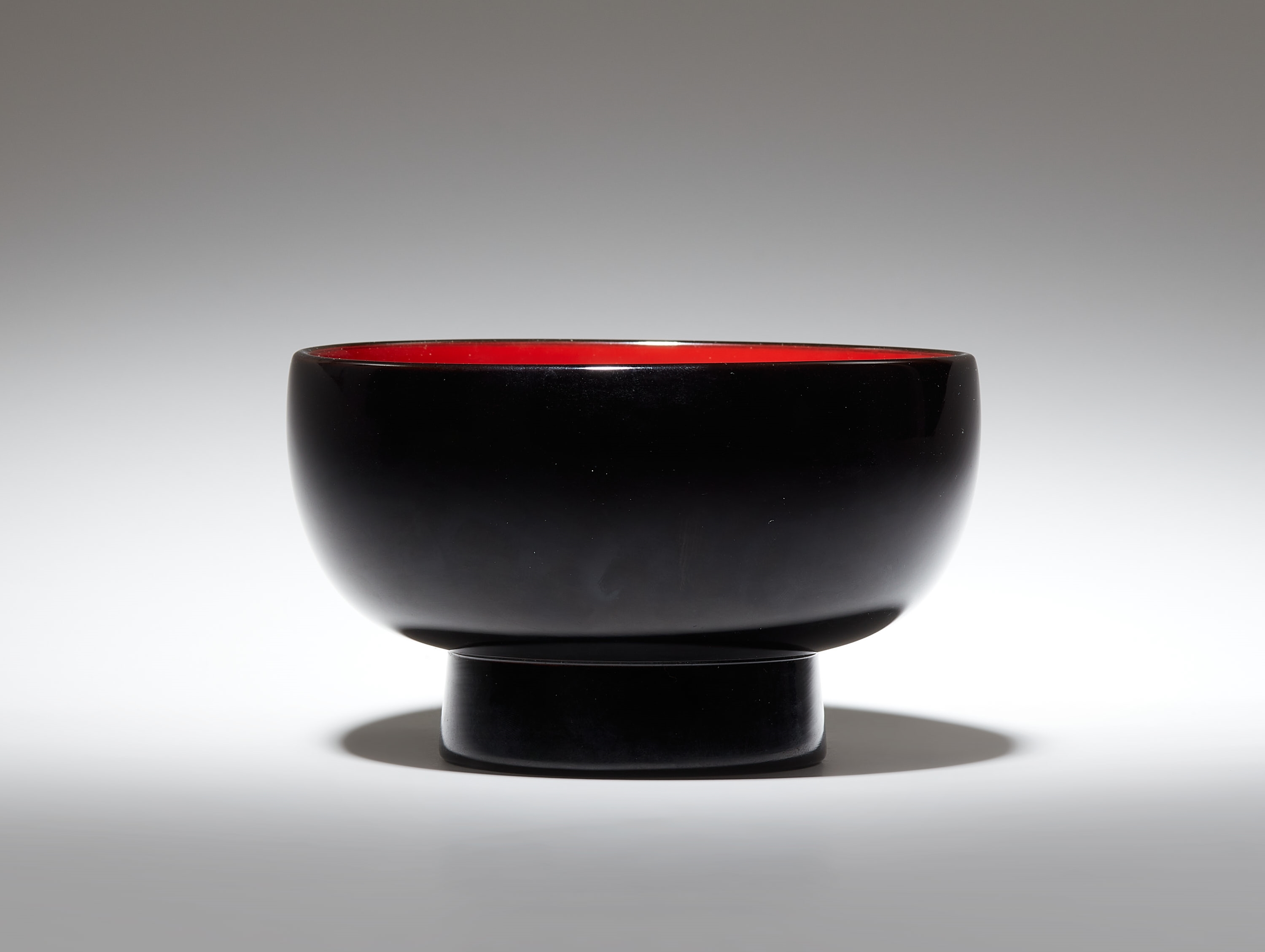 Artwork by Sawaguchi Shigeru, Of semi-spherical shape on a high foot, Made of Lacquer