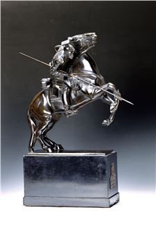 Antiques and collector objects - Henry's Auction House