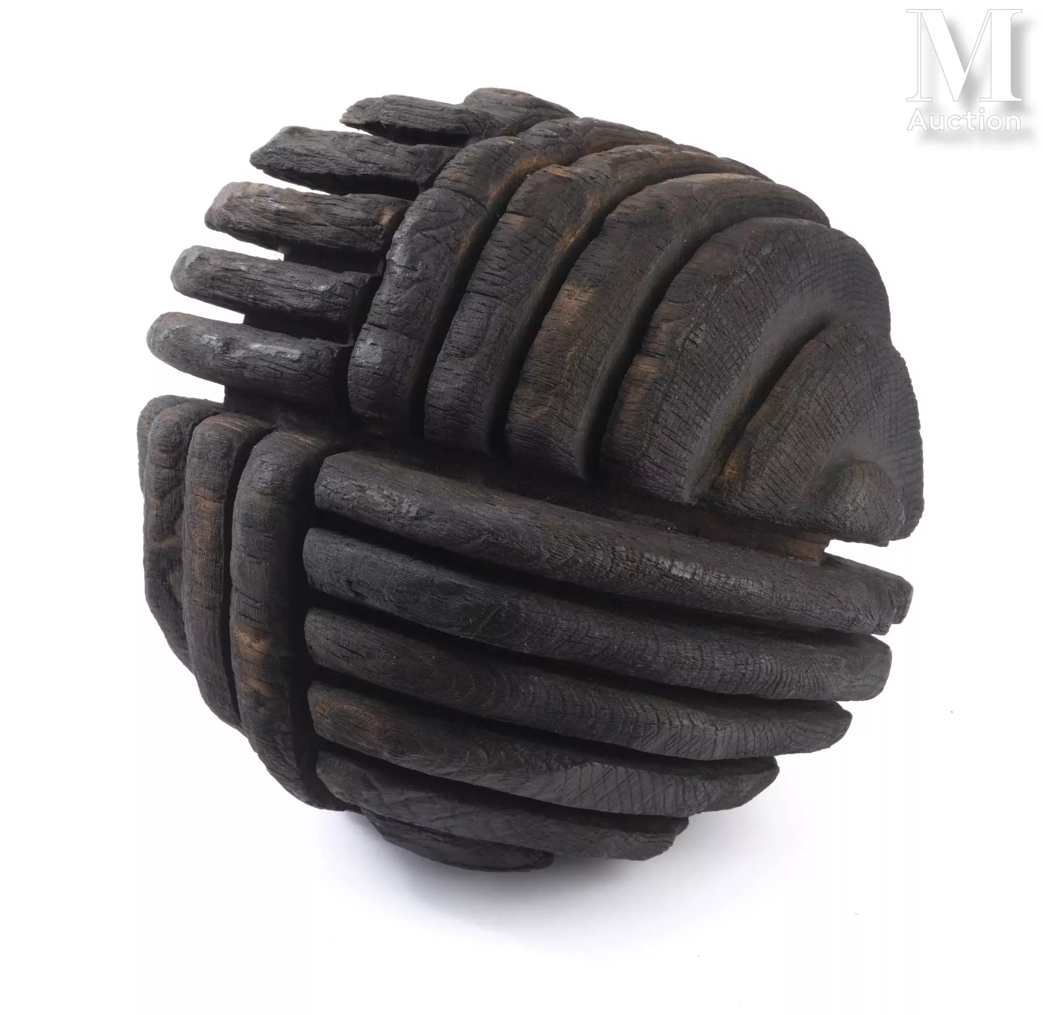Artwork by David Nash, Rolin Bead, 1988, Made of wood