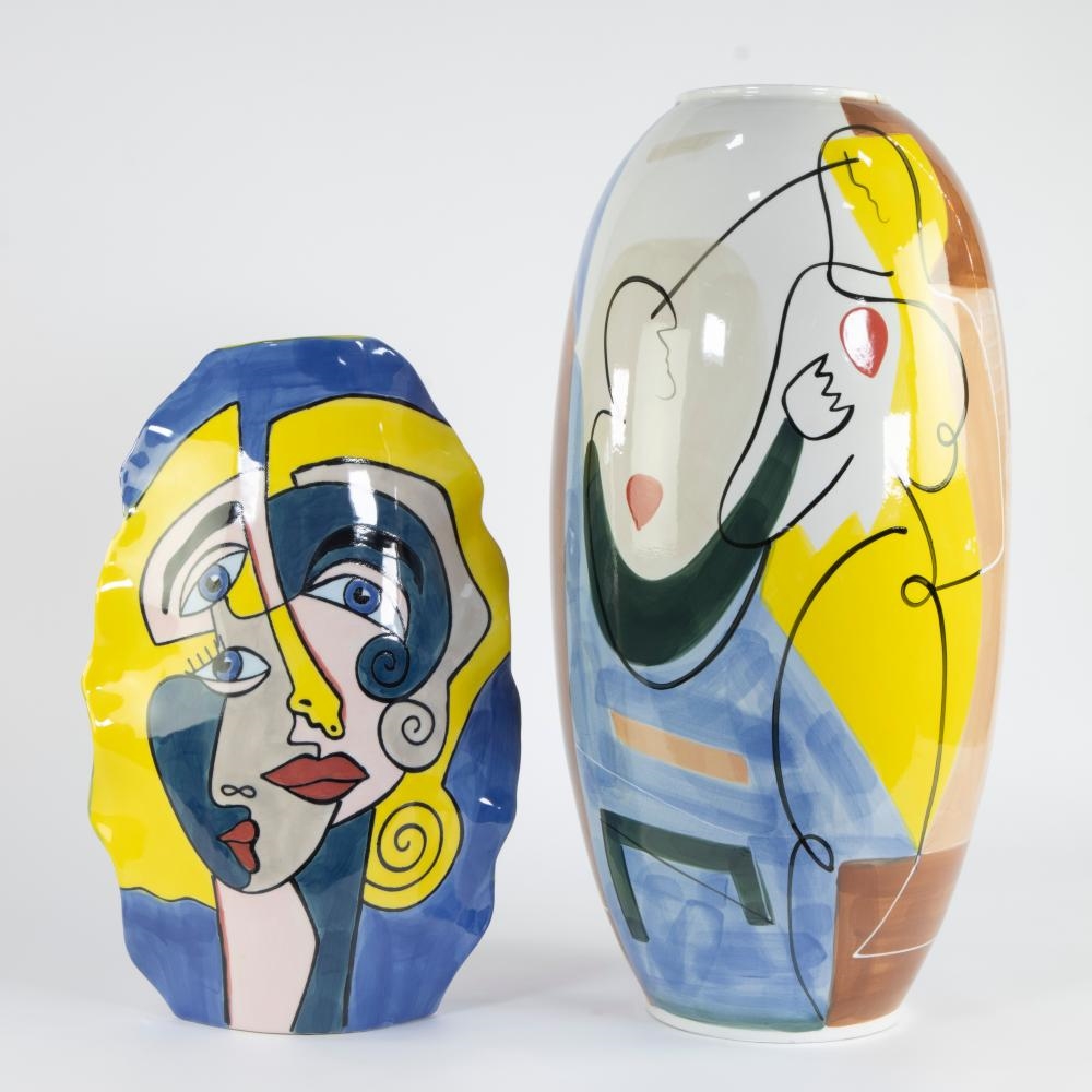 Ennio Simmone | Two design vases by Ennio Simone with a modern abstract ...