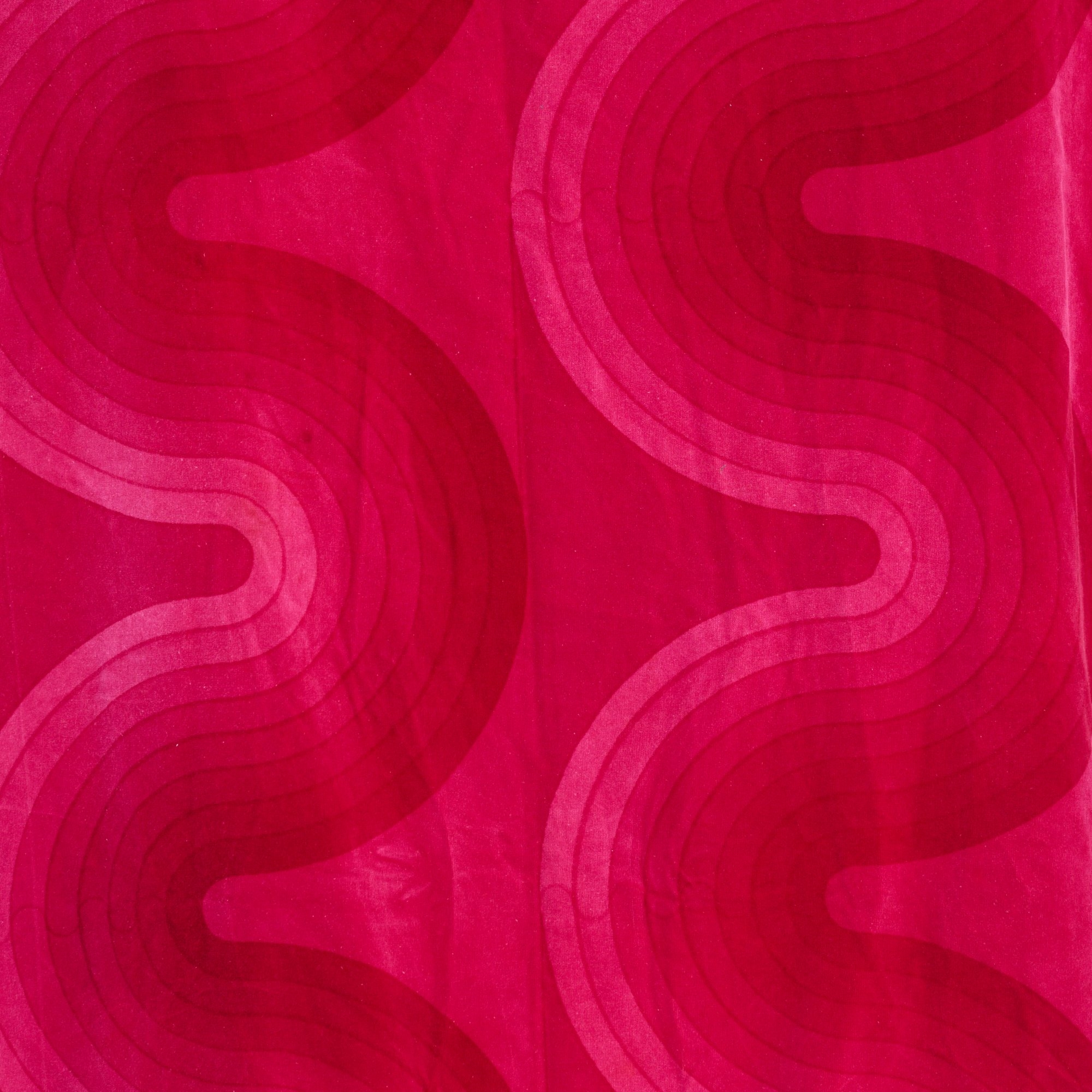 Verner Panton | Fabric 'Curve (1974) | MutualArt