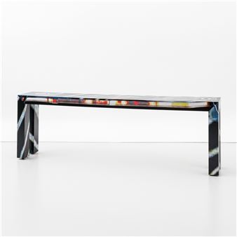 Halfzebra table - Guyton/Walker