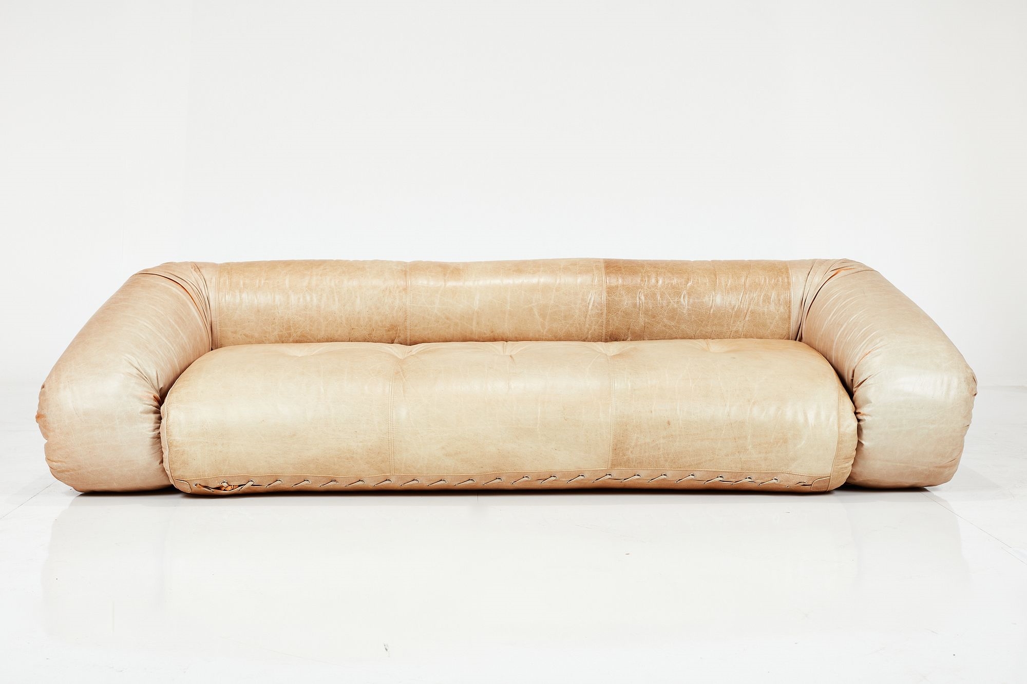 Artwork by Alessandro Becchi, Anfibio' convertible sofa, Made of Leather, foam, chrome-plated metal