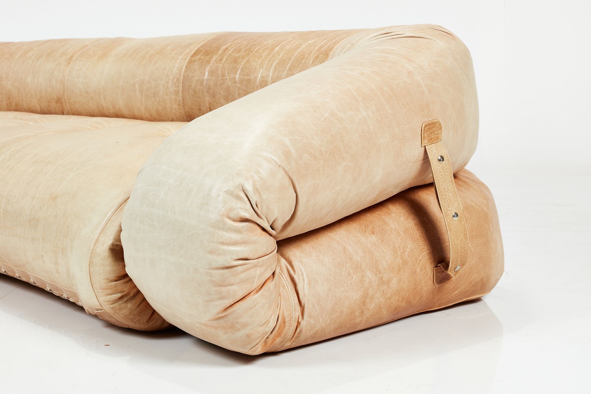 Artwork by Alessandro Becchi, Anfibio' convertible sofa, Made of Leather, foam, chrome-plated metal