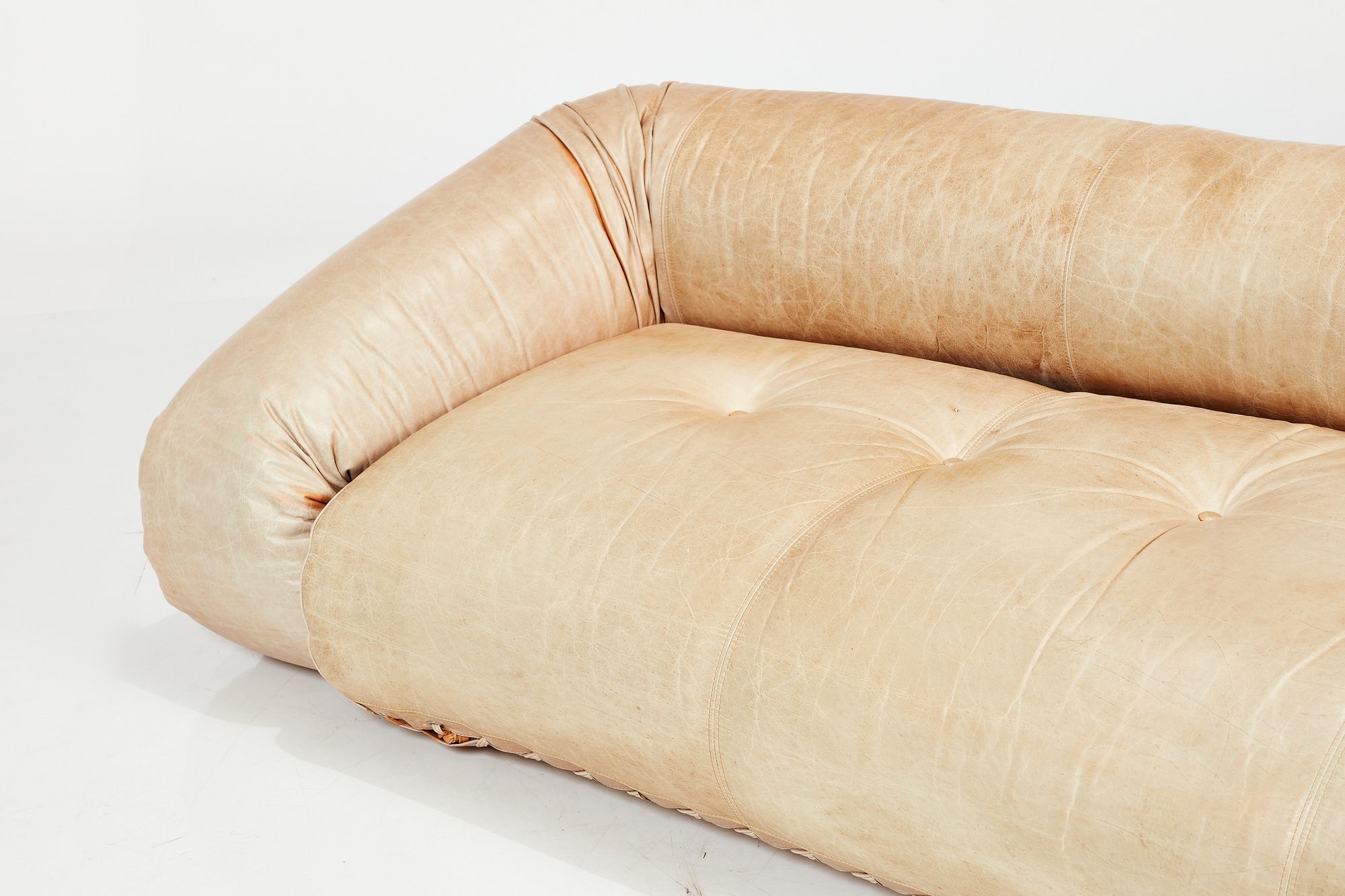 Artwork by Alessandro Becchi, Anfibio' convertible sofa, Made of Leather, foam, chrome-plated metal