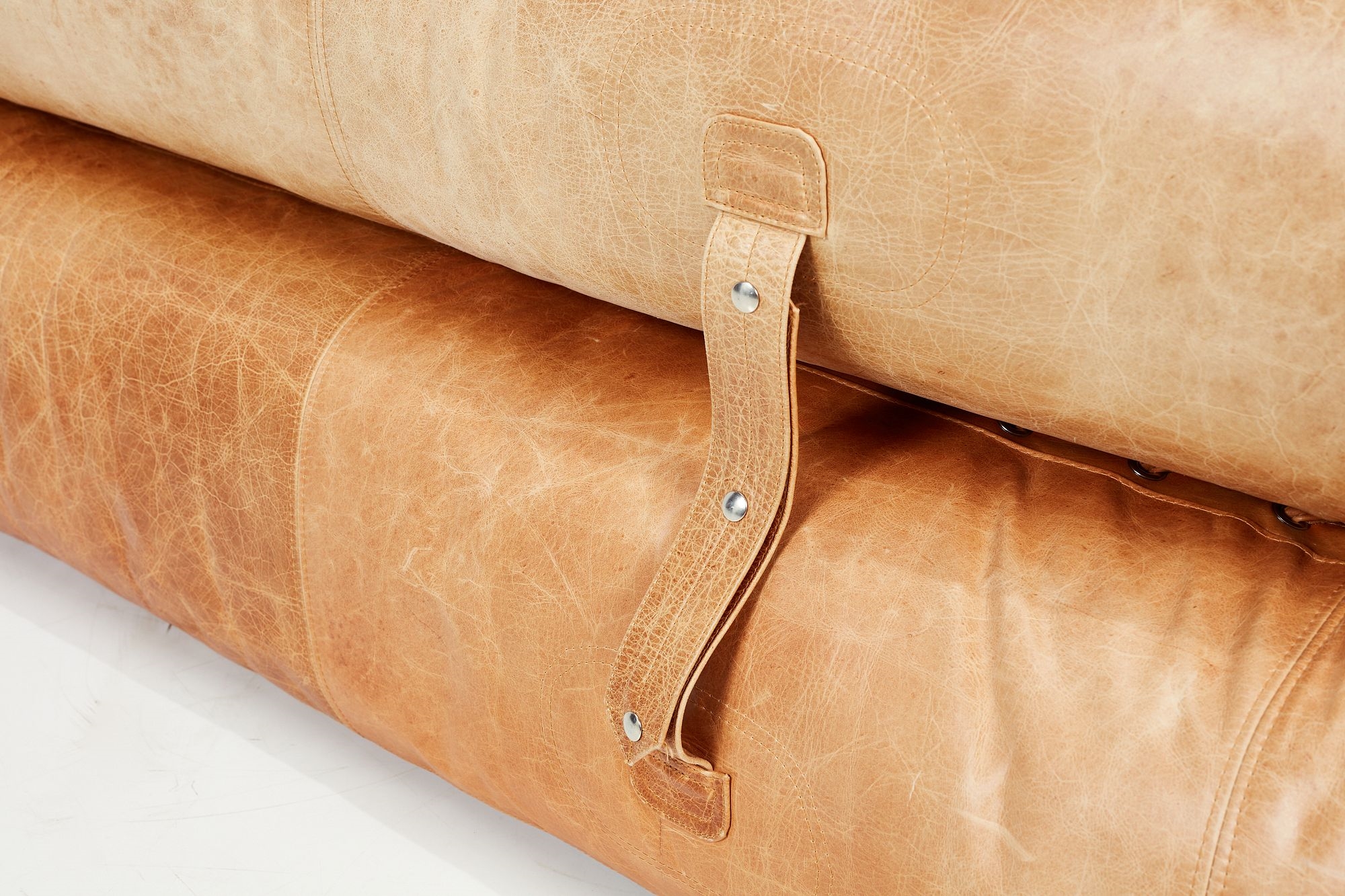 Artwork by Alessandro Becchi, Anfibio' convertible sofa, Made of Leather, foam, chrome-plated metal