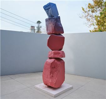 Elliott Routledge: Blemish - Saint Cloche