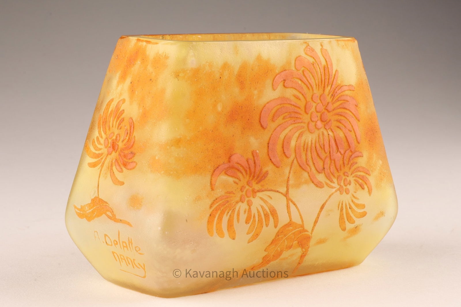 André Delatte | Rare Andre Delatte Nancy Art Deco Cameo Glass Vase ...