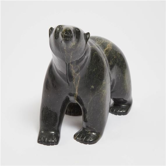 SCENTING POLAR BEAR by Ohito Ashoona