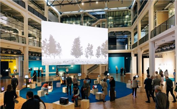 Johan Grimonprez: All Memory Is Theft - ZKM | Center for Art & Media