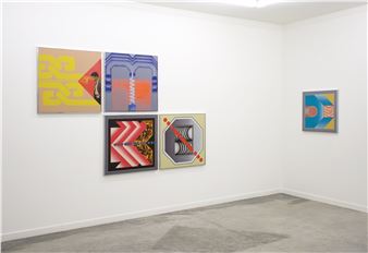 Gwenäel Rattke: Cargos Ocultos - Romer Young Gallery