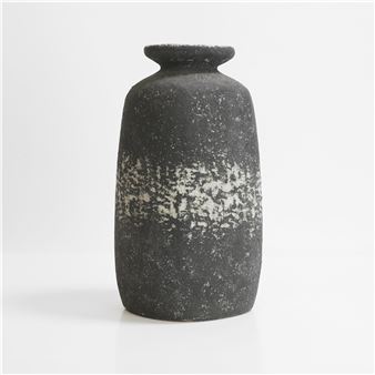 A studio pottery vase - Maria Hadamcsik