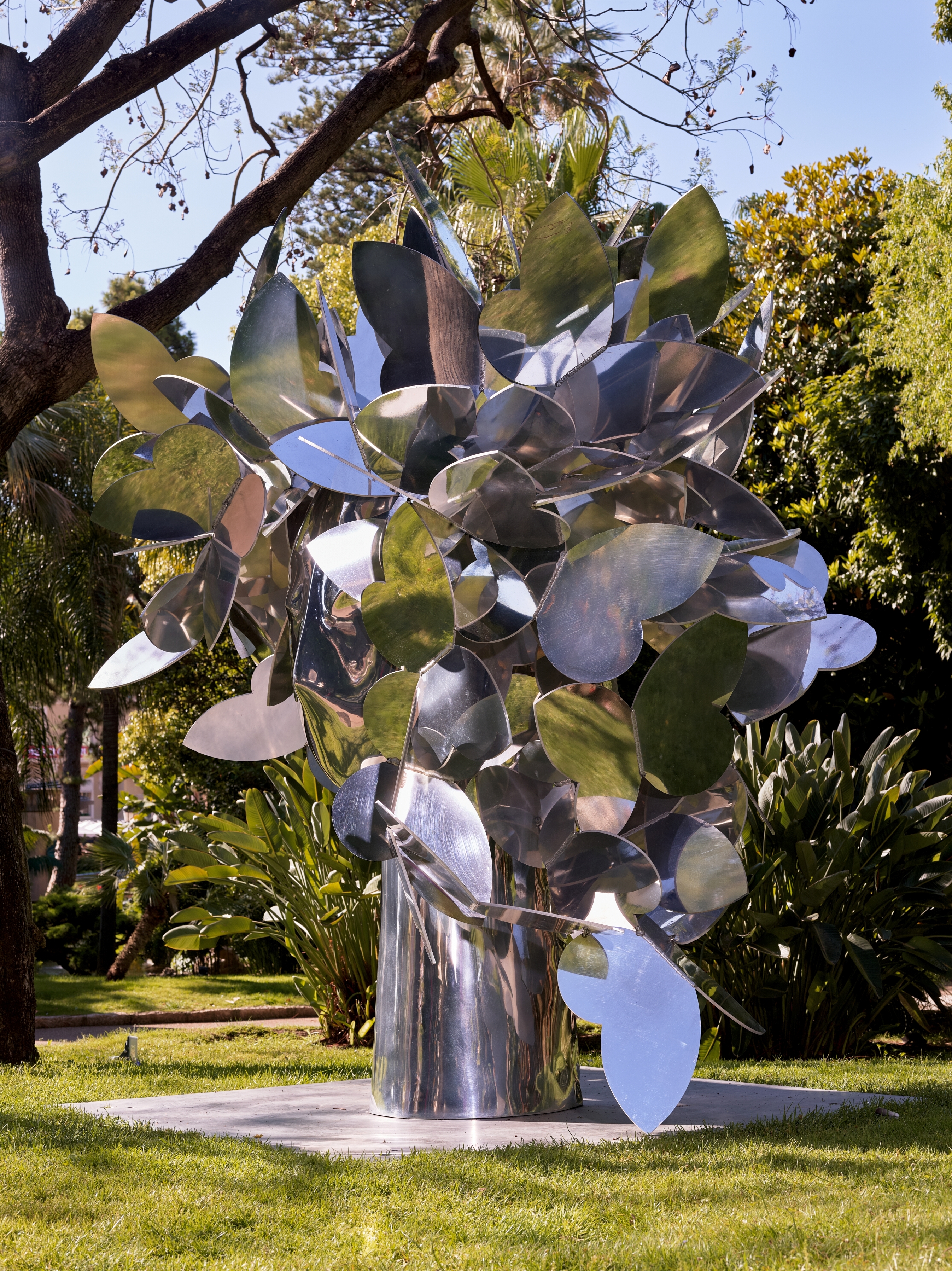 Artwork by Manolo Valdés, Ariela, Made of Aluminium
