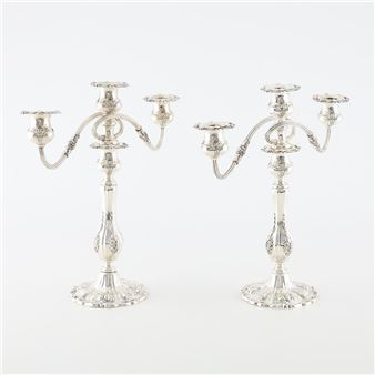 Fine & Decorative Arts - Revere Auctions