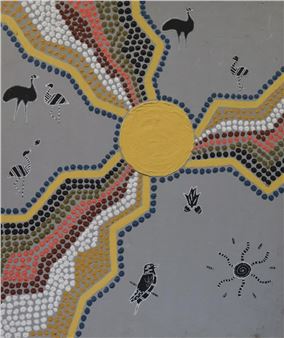INDIGENOUS ABORIGINAL PAINTING WITH KOOKABURRA AND EMU ON BOARD VERSO TO BACK - Tracey Drew