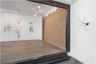 Corpo De Prova - Galeria Marilia Razuk