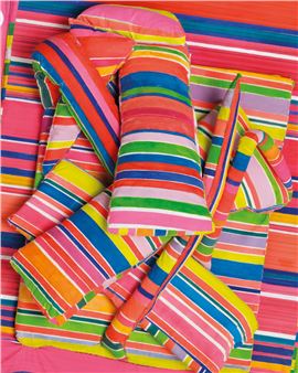 Marta Minujín: vivir en arte - Kurimanzutto, Mexico City
