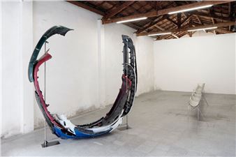 Idoia Leache and Helena Ripoll: Vuelta adelante con piernas recogidas - etHALL