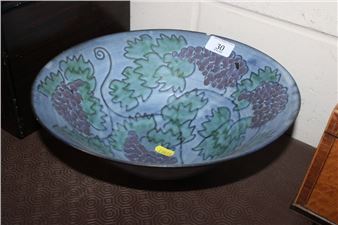 Grape design footed bowl - Tessa Fuchs