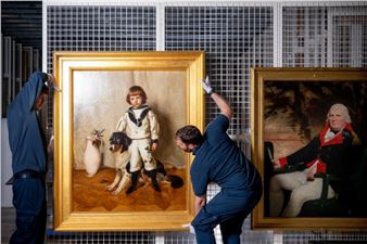 Billionaire donates 16 paintings to Paisley Museum for late husband