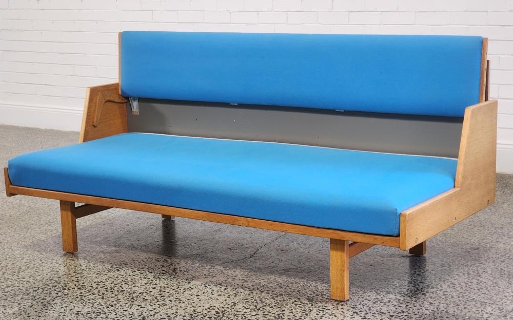 Hans J. Wegner | Getema daybed | MutualArt