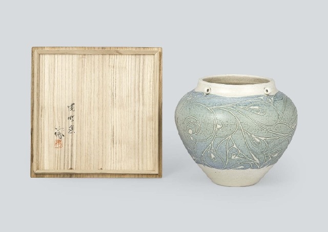 Artwork by Miyanohara Ken, Blue jar with design of arabesque