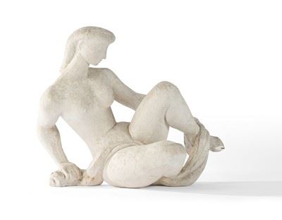 « La Sortie du bain » Sculpture.  original. Années 1950. Signée J. MONIN sur la serviette, porte une étiquette de chez Robinot (emballage d’objets d’art) pour un envoi à un salon. ;  ; Prof.  (Un petit manque à l’extrémité du gros orteil gauche) Provenance : De l’entière... - Joseph Monin