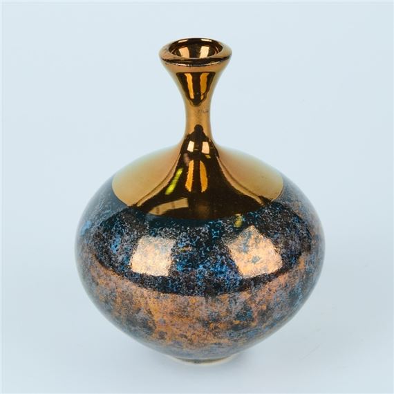 Peter Collis | A Peter Collis Vase | MutualArt