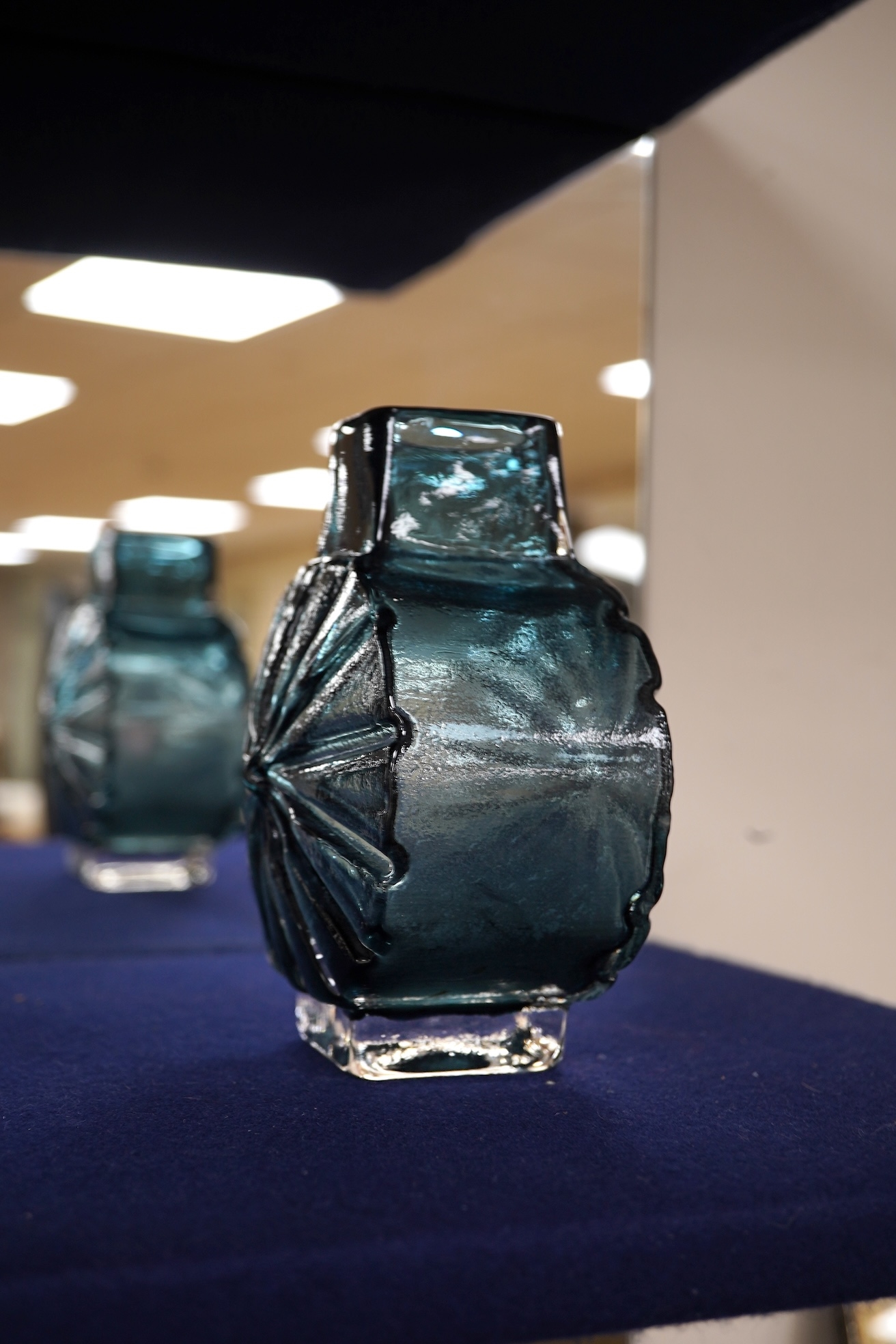 Geoffrey Baxter | A Geoffrey Baxter for Whitefriars Sunburst vase in ...