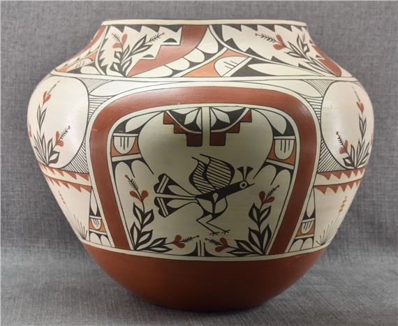 ZIA POTTERY OLLA (RUDY PANANA - Ruby Panana