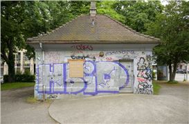 Elyla at Kaiserwache, Freiburg