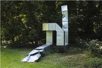 The Air in Between Us - Burg Lede, Parrotta Contemporary Art