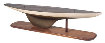 FULL HULL MODEL OF THE AMERICA'S CUP YACHT "COLUMBIA - Gustav Graham