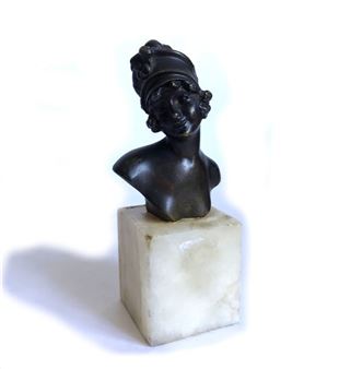 Young woman smiling Bronze bust Signed  base H. 16 cm - René Paul Marquet