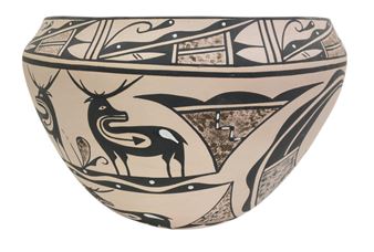 Native American Zuni Pottery - Marjorie Katsenih