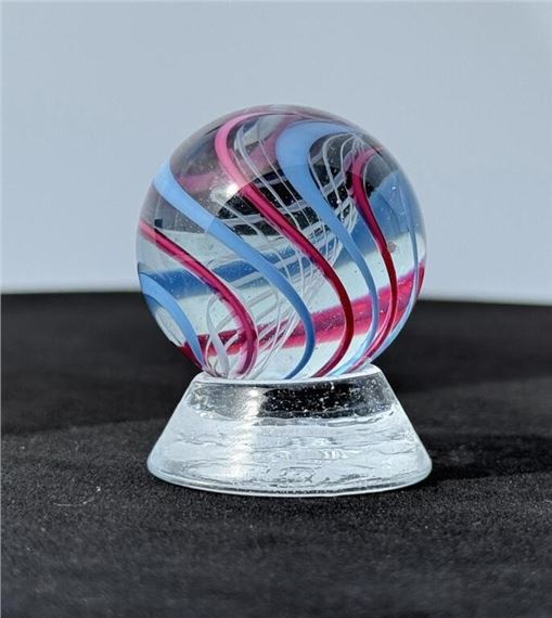Sam Hogue | Reverse Swirl Art Glass Marble (2016) | MutualArt