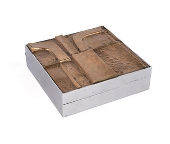 TOBACCO BOX - José  Luis Sanchez