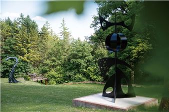 Monumental: Inauguration of Sculpture Garden - Galerie Loft