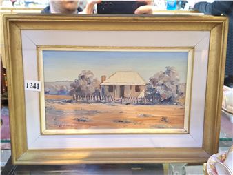 The Weekly Collectables And Jewellery Auction - Small & Whitfield