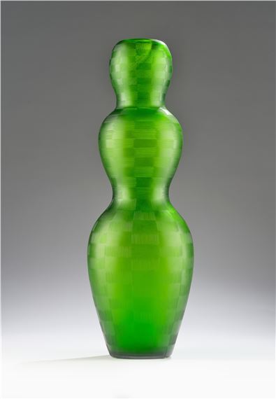 Millennium Vase III "Figura alta - Philip Baldwin & Monica Guggisberg