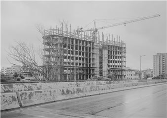 Sarker Protick's New Exhibition Weaves Together Past, Present, and Dhaka's Urban Chaos