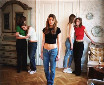 Michella Bredahl: Rooms We Made Safe - Huis Marseille, Museum for Photography