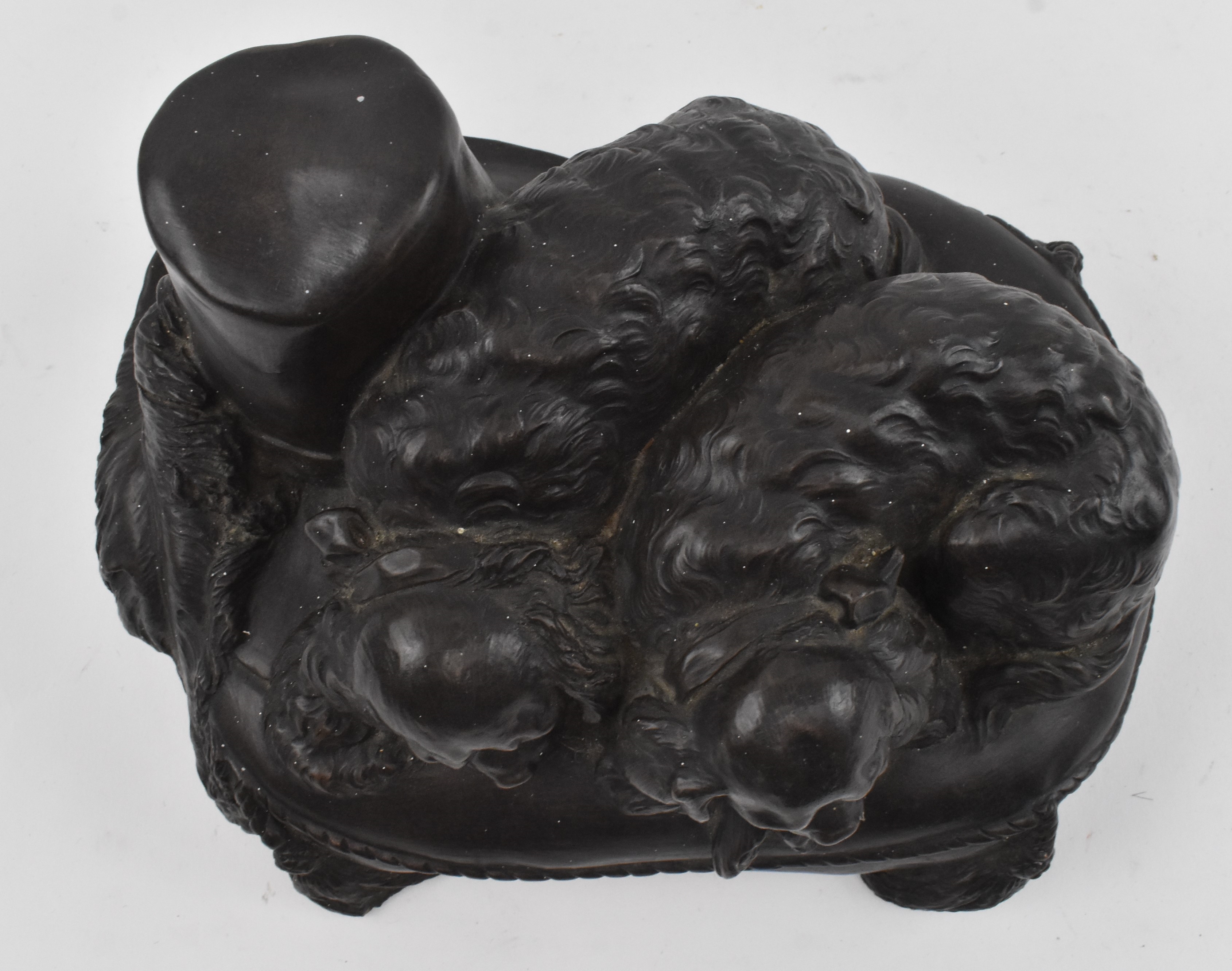 Charles Valton | BRONZED RESIN FIGURE OF KING CHARLES SPANIEL DOGS T/W ...