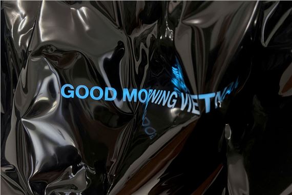 Gretchen Bender: Political Entertainment - Sprüth Magers, Berlin