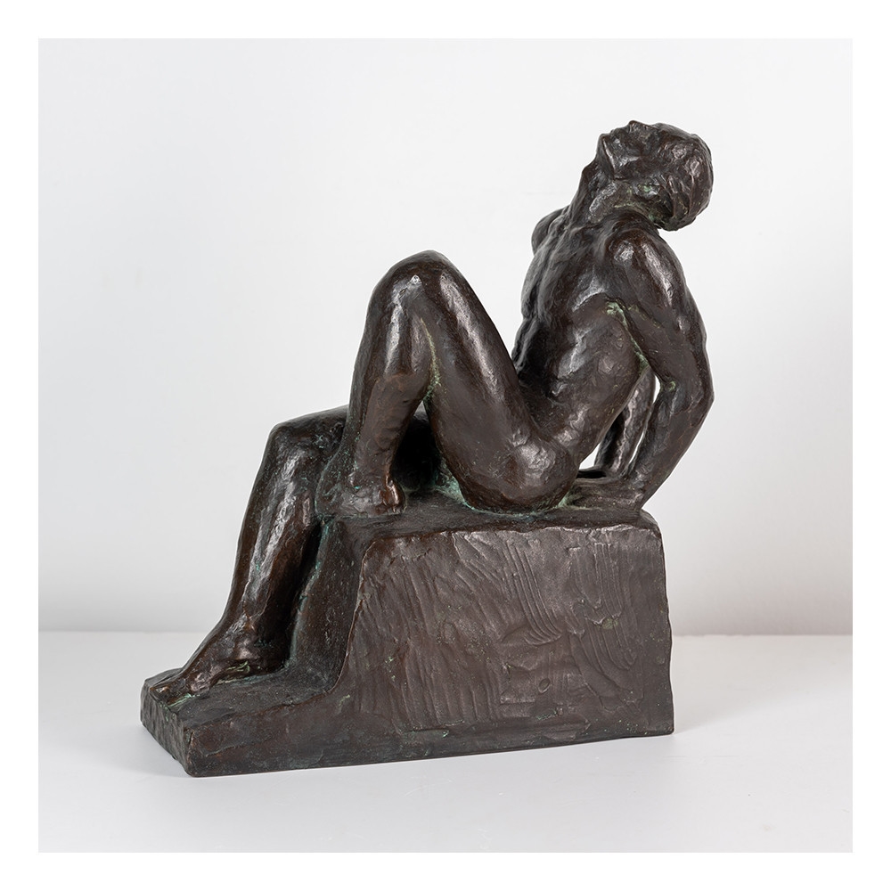 Artwork by Oscar Han, Nude - Seated Man, Made of bronze sculpture