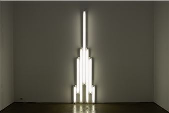 The Ray Gun Store - Marc Straus (Tribeca)