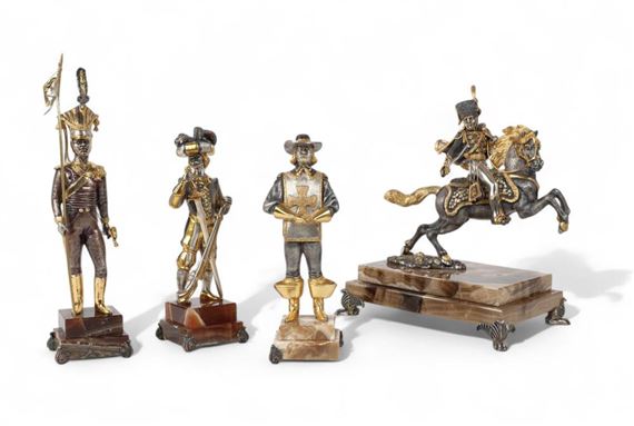 A group of four Giuseppe Vasari parcel gilt and silvered models of soldiers - Giuseppe Vasari