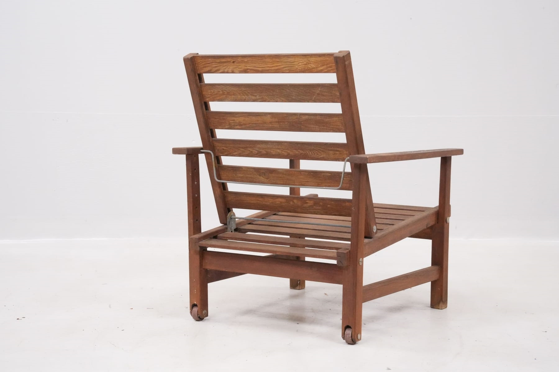 Artwork by Elsa Stackelberg, solstol