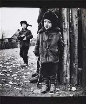 Country street,1 - Antanas Sutkus