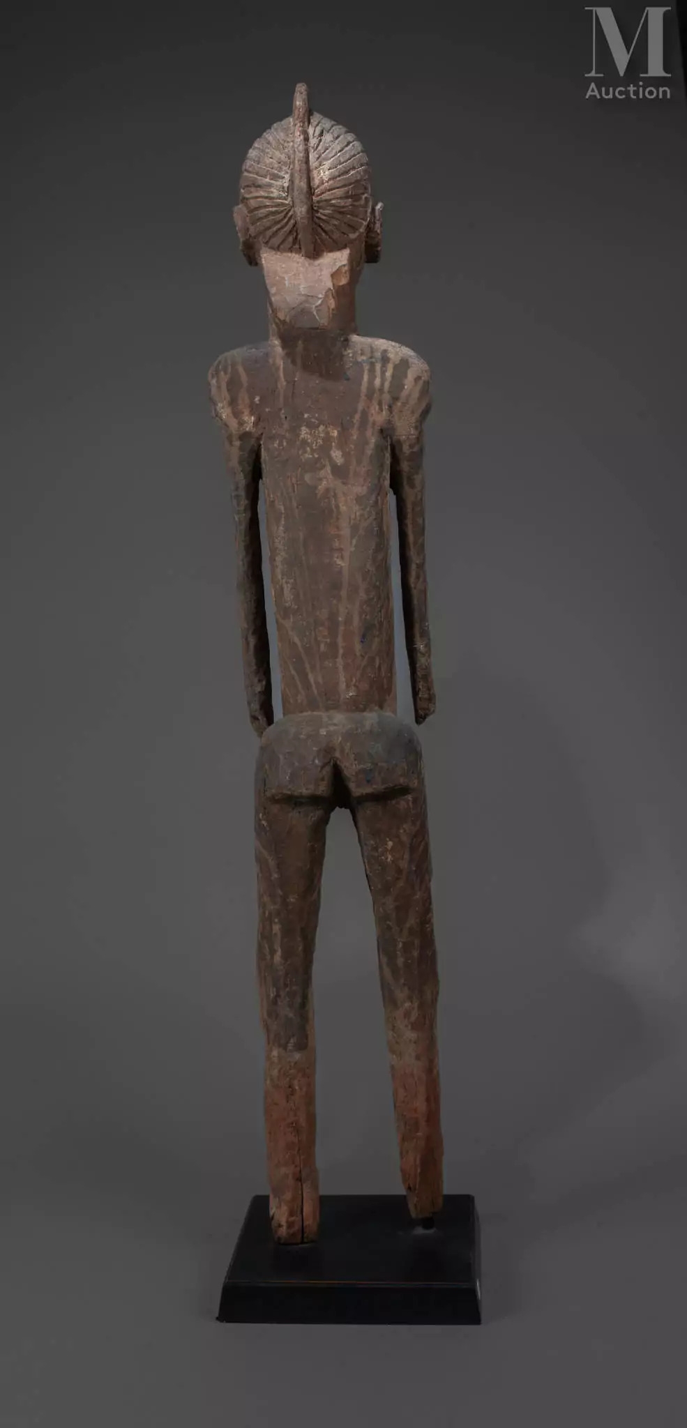 Burkinabe School | Personnage masculin debout | MutualArt